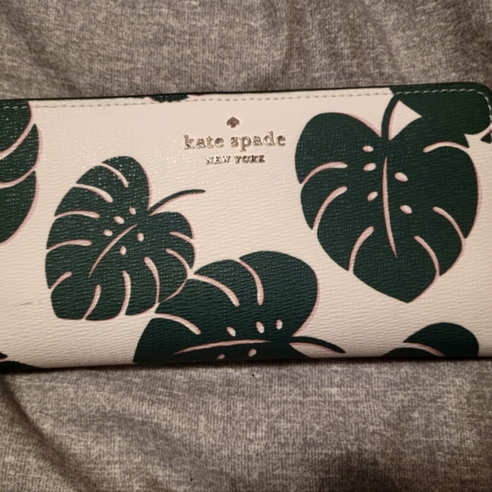 Kate Spade Monstera Leaves Slim Bifold Wallet Cream Multi